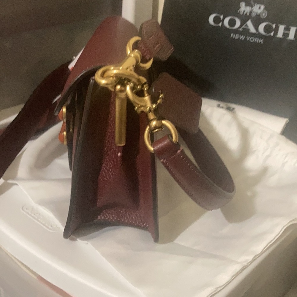 Coach Tabby leather shoulder bag 26 Wine - Picture 5 of 16